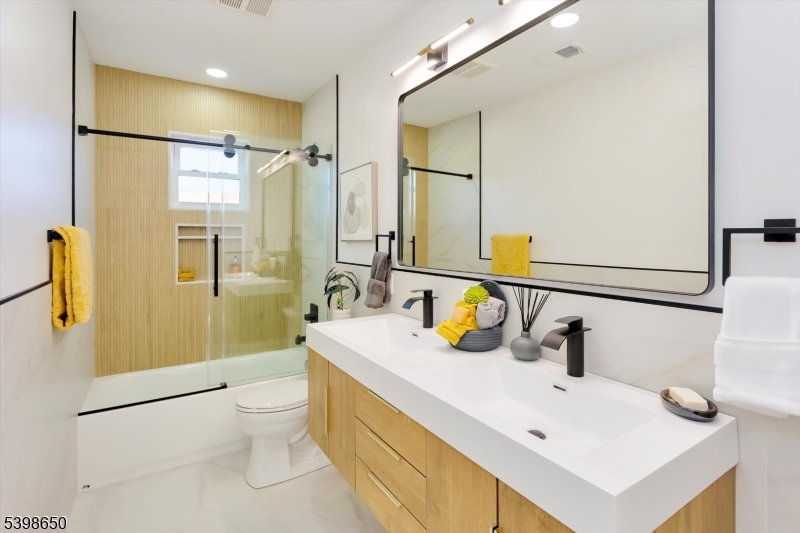 Middle Village - Residential