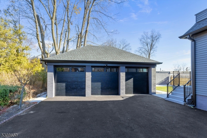 Middle Village - Residential