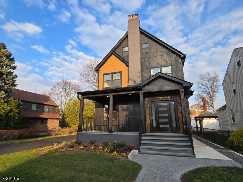 Middle Village - Residential