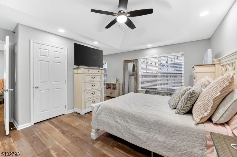 Warren Heights - Residential