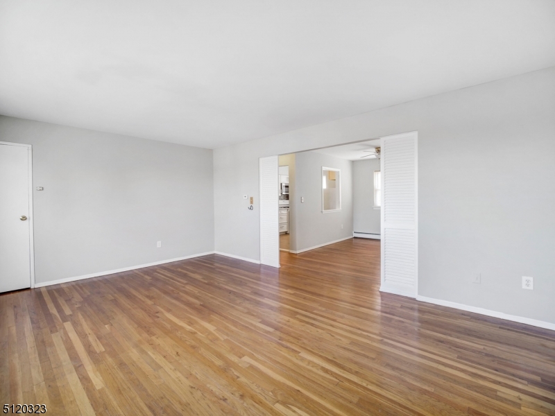 Mountain Club - Residential Lease