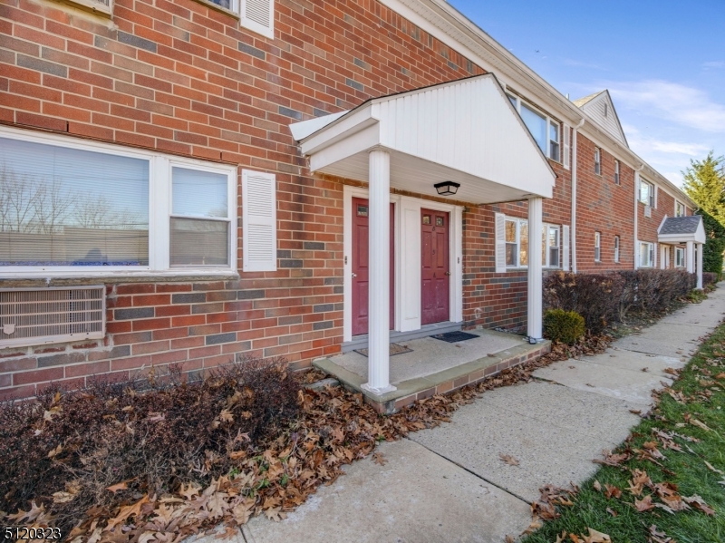 Mountain Club - Residential Lease