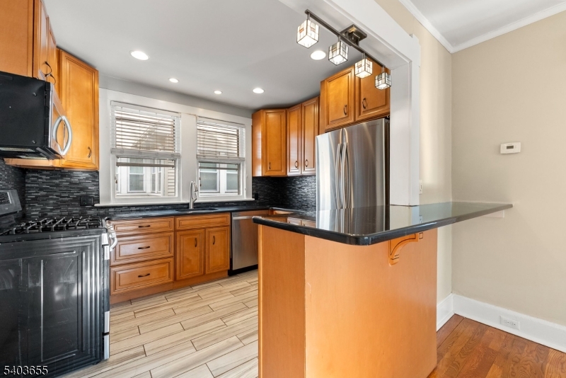 Watchung Plaza - Residential Lease