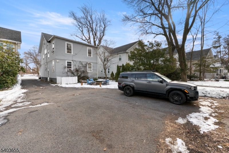 Watchung Plaza - Residential Lease