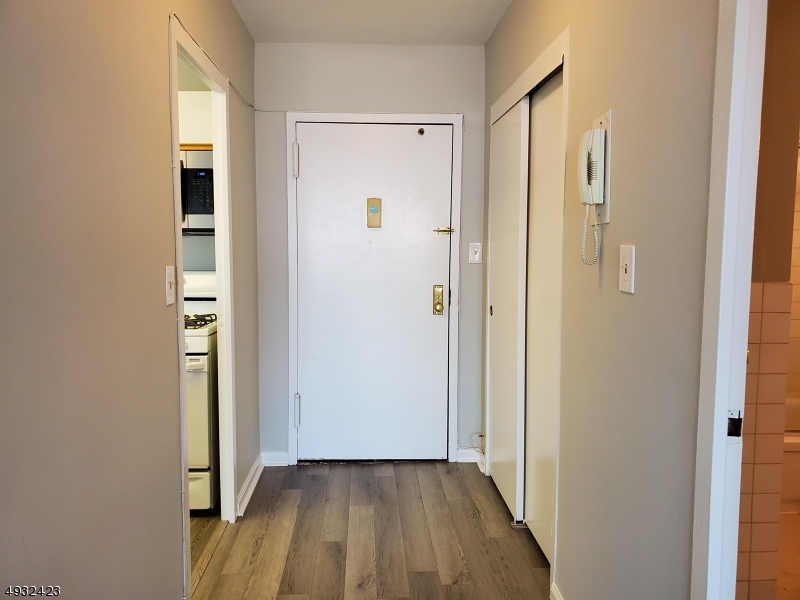 Carlton Towers - Residential