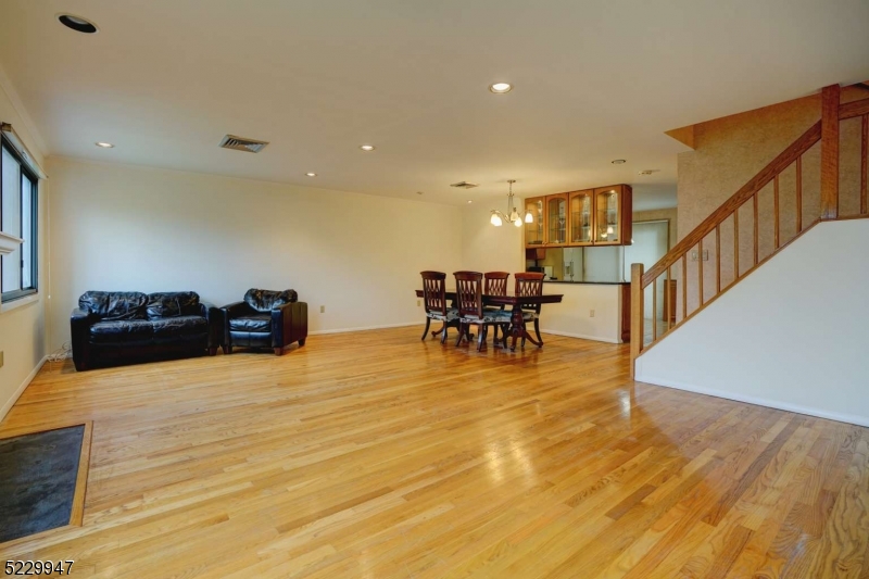 Photo 9 of 38 of 67 Vacca Dr townhome