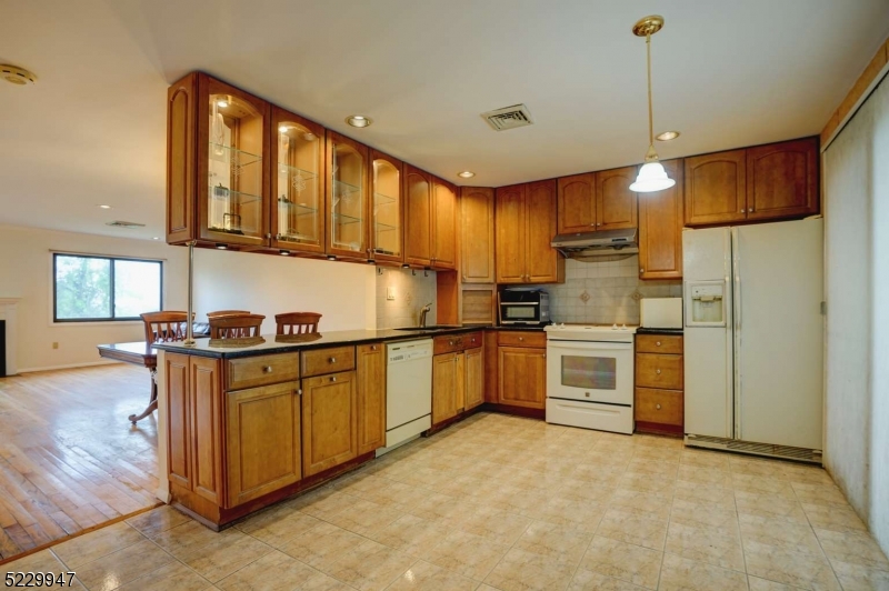 Photo 6 of 38 of 67 Vacca Dr townhome