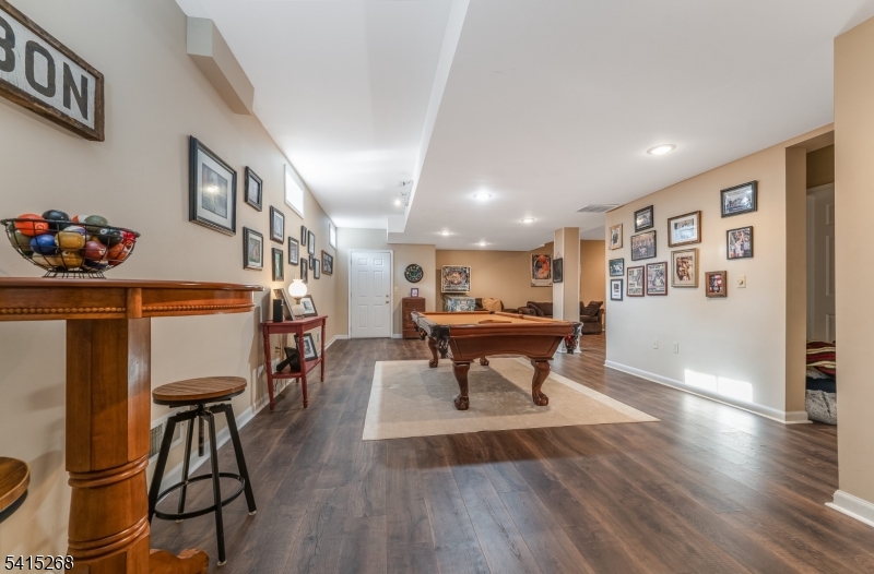 WYNDHAM FARM - Residential