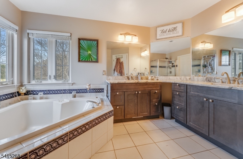 WYNDHAM FARM - Residential