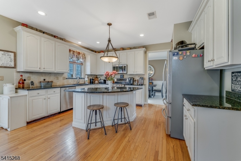 WYNDHAM FARM - Residential