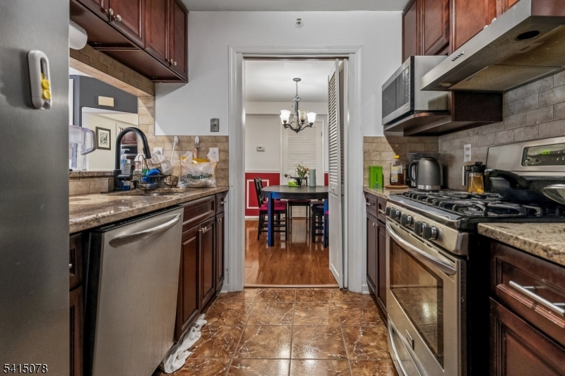 Stratford Place - Residential