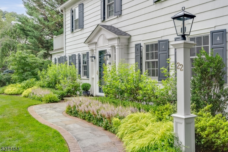 Knollwood - Residential