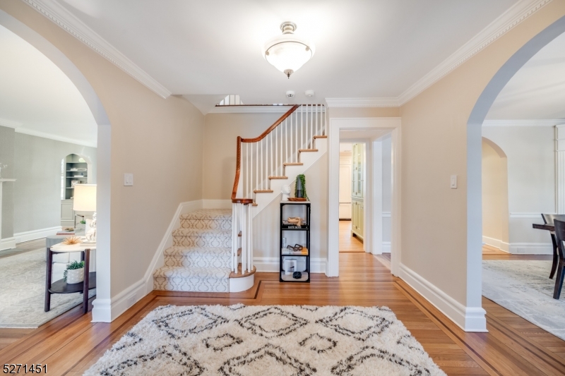 Knollwood - Residential