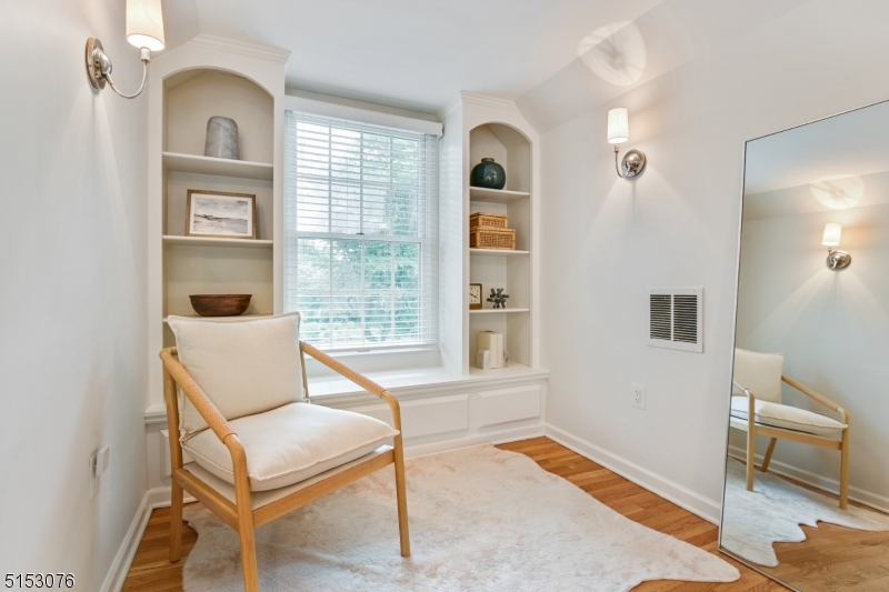 Upper Washington - Residential