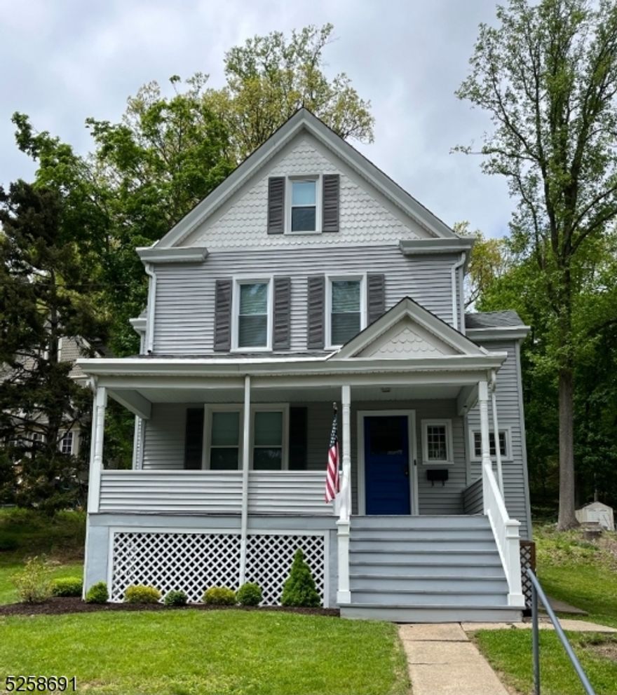 FRESHLY PAINTED FIRST FLOOR, FULLY RENOVATED TWO BEDROOM, ONE BATHROOM WITH A NEW KITCHEN AND BATHROOM. WASHER AND DRYER LOCATED IN UNFINISHED BASEMENT WITH ADDITIONAL STORAGE AREA.  LANDLORD WILL PROVIDE 2 A/C WINDOW UNITS.ALSO AVAILABLE FURNISHED FOR $200 MORE PER MONTH.