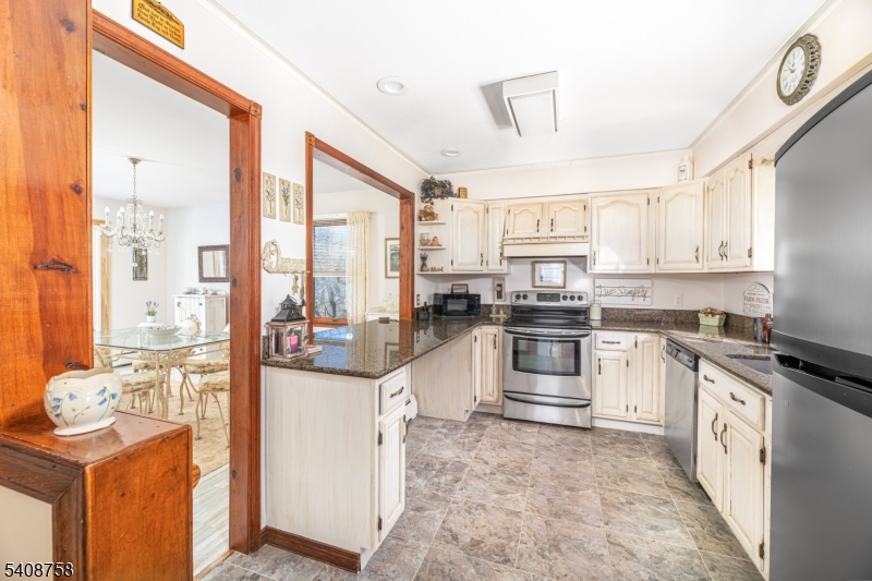 LAKE MOHAWK - Residential