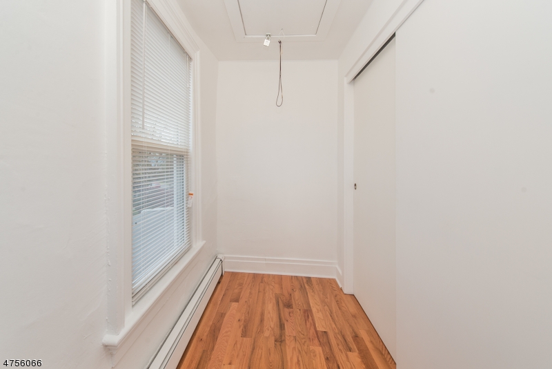 CLOSE TO TOWN - Residential Lease