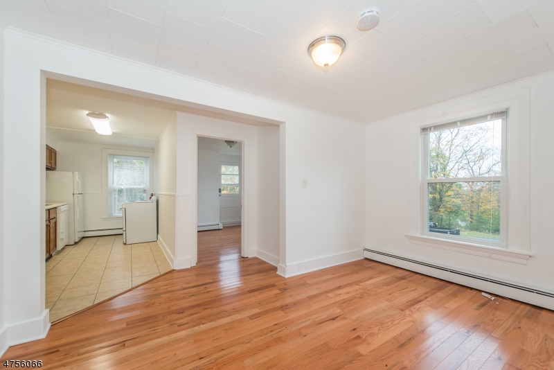 CLOSE TO TOWN - Residential Lease