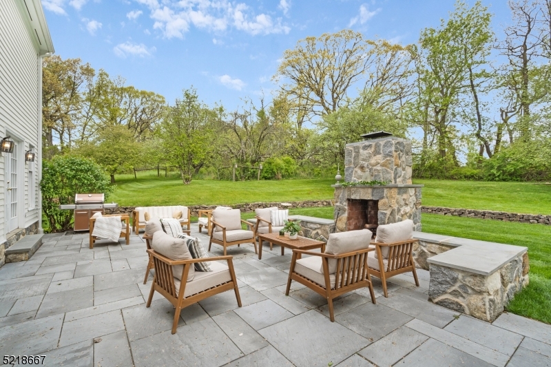 New Vernon - Residential