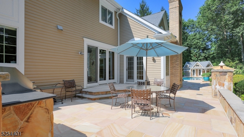 Highland Woods - Residential