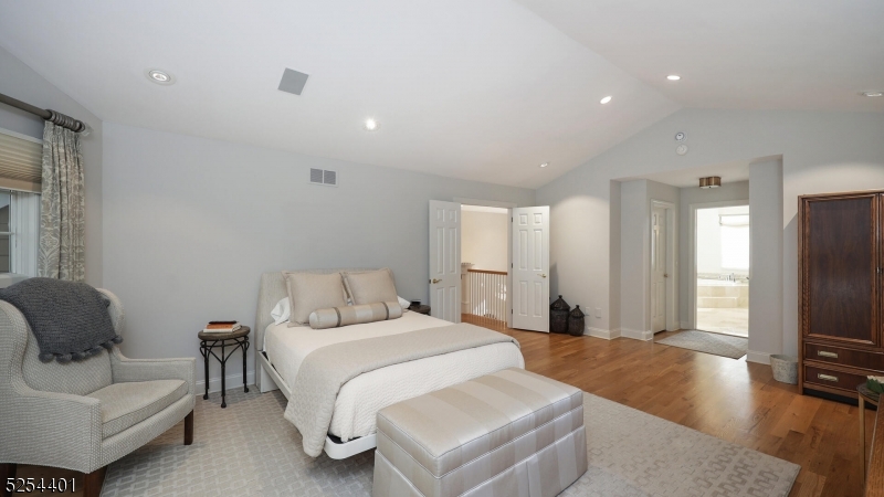 Highland Woods - Residential