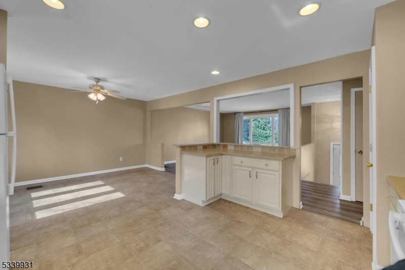 Washington Border - Residential