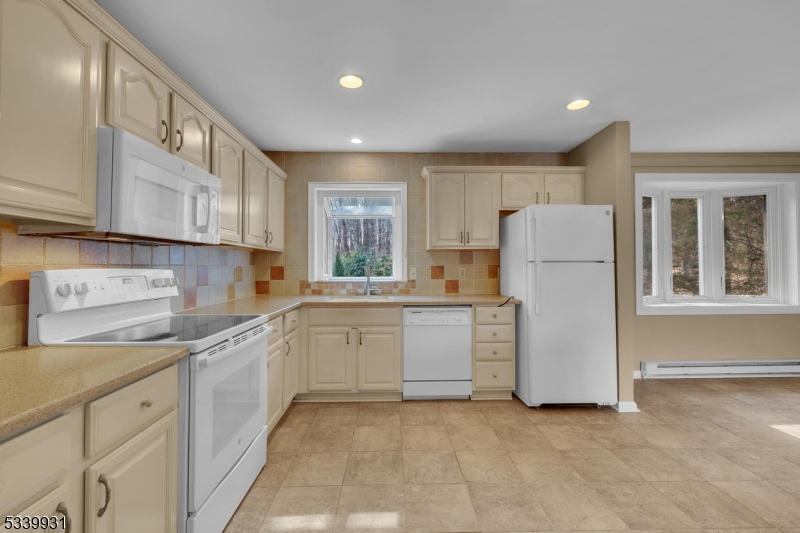 Washington Border - Residential