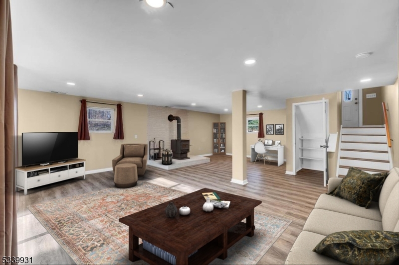 Washington Border - Residential