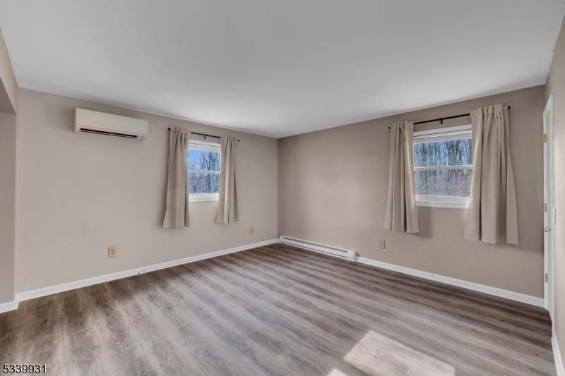 Washington Border - Residential