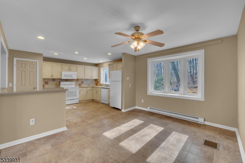 Washington Border - Residential