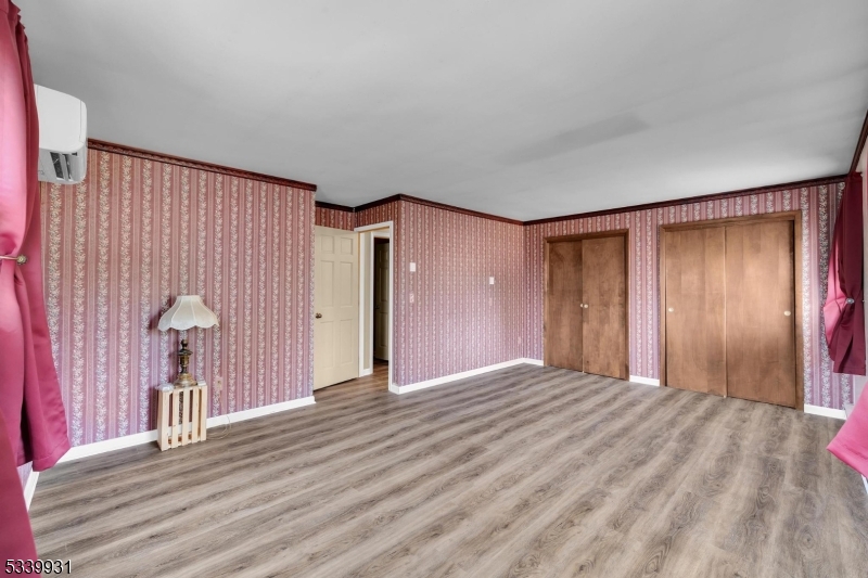 Washington Border - Residential