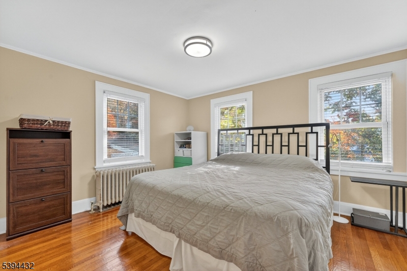 SLEEPY HOLLOW AREA - Residential