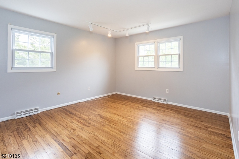 Bee Meadow - Residential