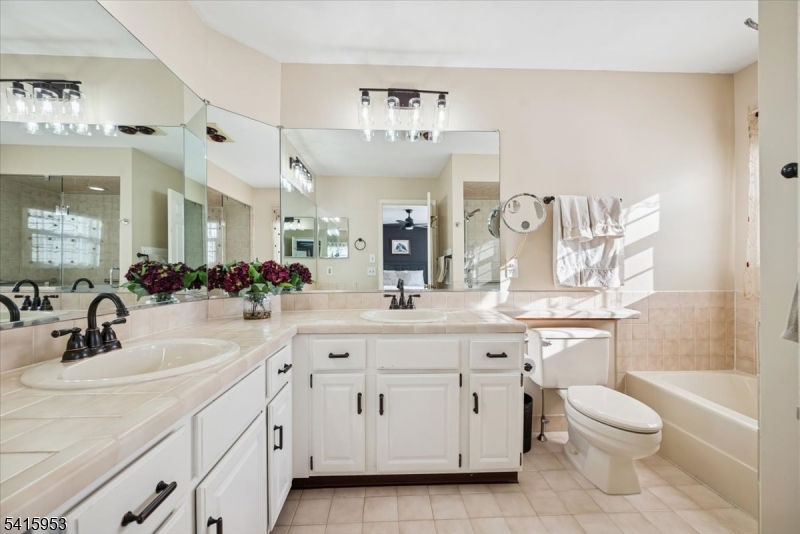 Stone Edge - Residential