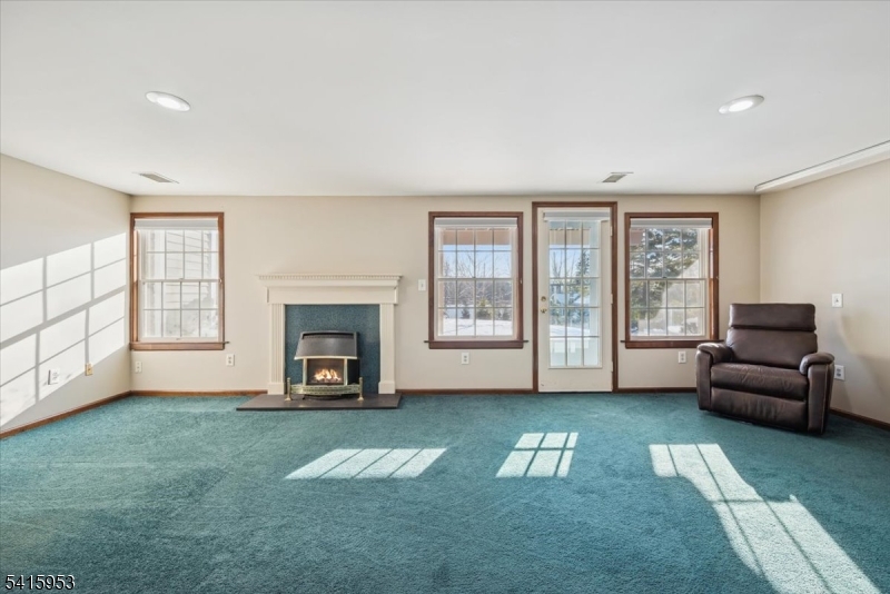 Stone Edge - Residential