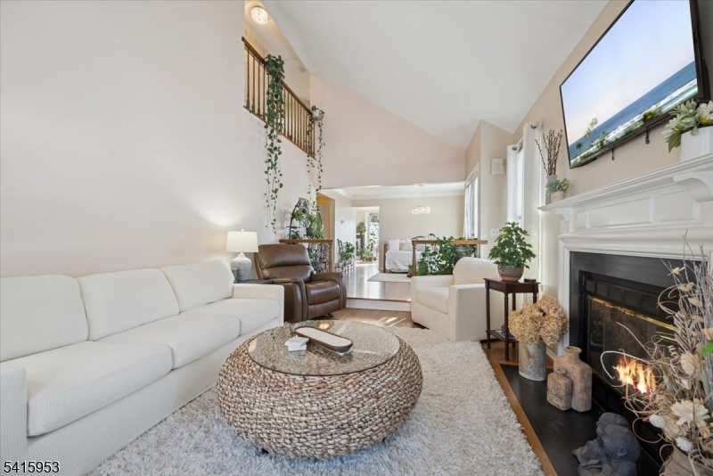 Stone Edge - Residential