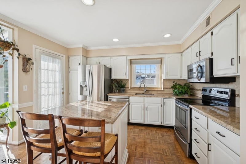 Stone Edge - Residential