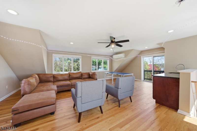 Lakefront - Residential