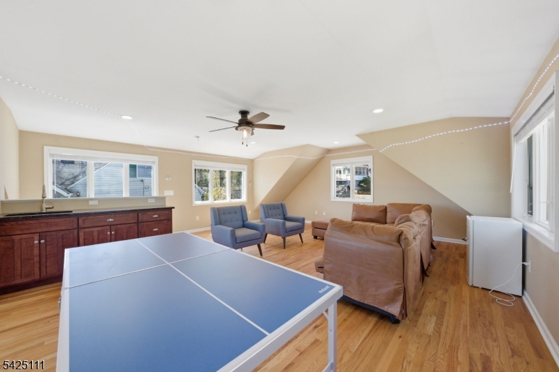 Lakefront - Residential
