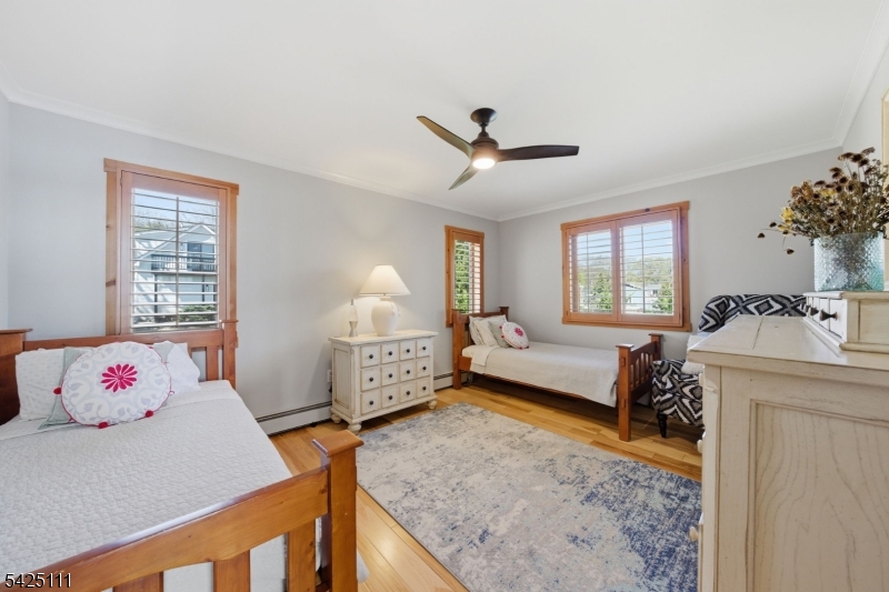 Lakefront - Residential