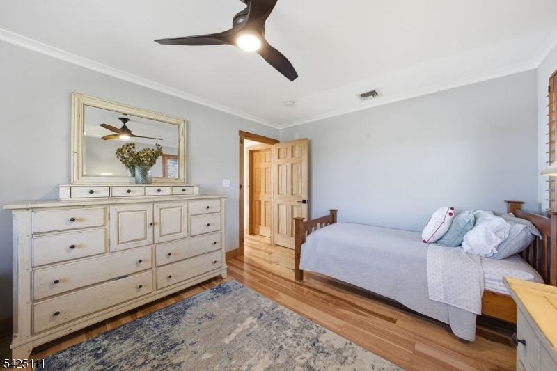 Lakefront - Residential