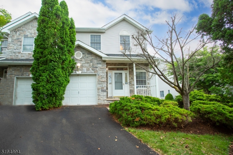 Mazdabrook - Residential Lease