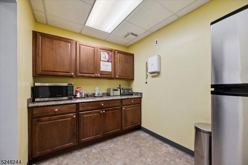 Franklin Twp., New Jersey 08873, United States, ,Commercial,Pending,57770