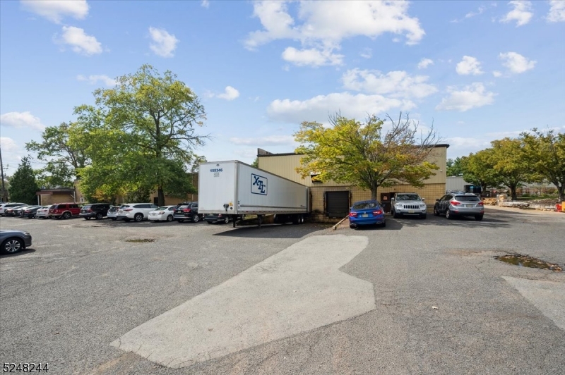 Franklin Twp., New Jersey 08873, United States, ,Commercial,Pending,57770