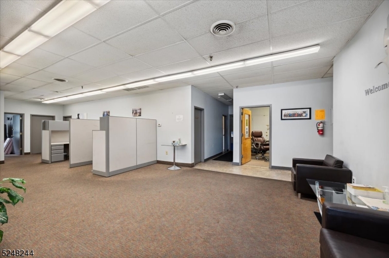 Franklin Twp., New Jersey 08873, United States, ,Commercial,Pending,57770