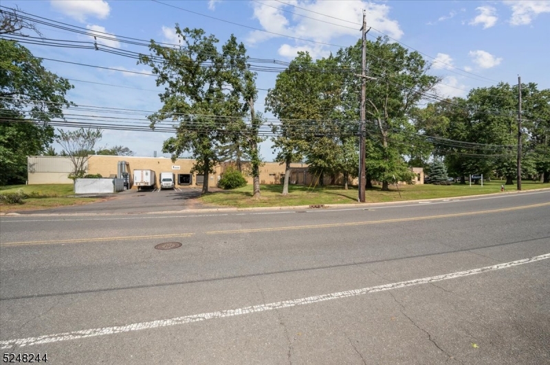 Franklin Twp., New Jersey 08873, United States, ,Commercial,Pending,57770