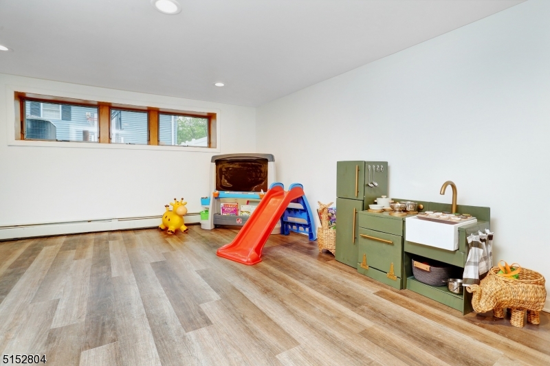 Cedar Knolls - Residential