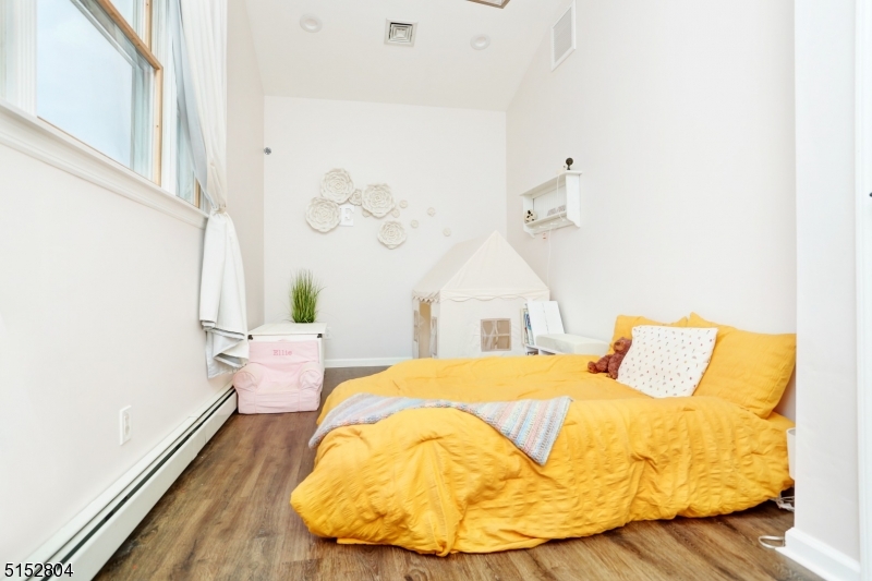 Cedar Knolls - Residential