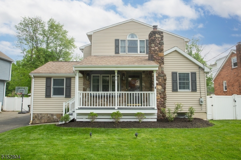 Cedar Knolls - Residential