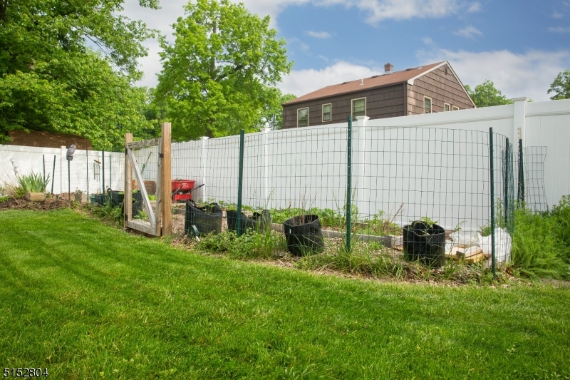 Cedar Knolls - Residential